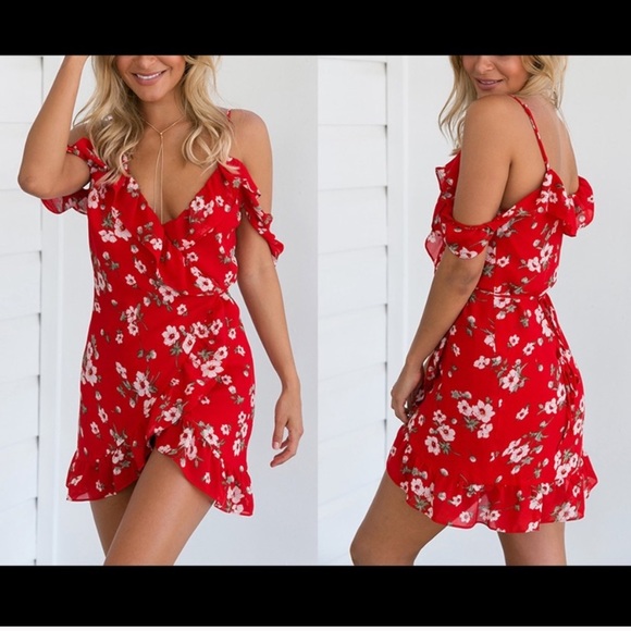 Cute wrap dress - Picture 2 of 4